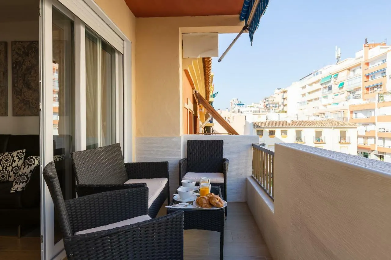 Picasso Daisy Apartment Fuengirola