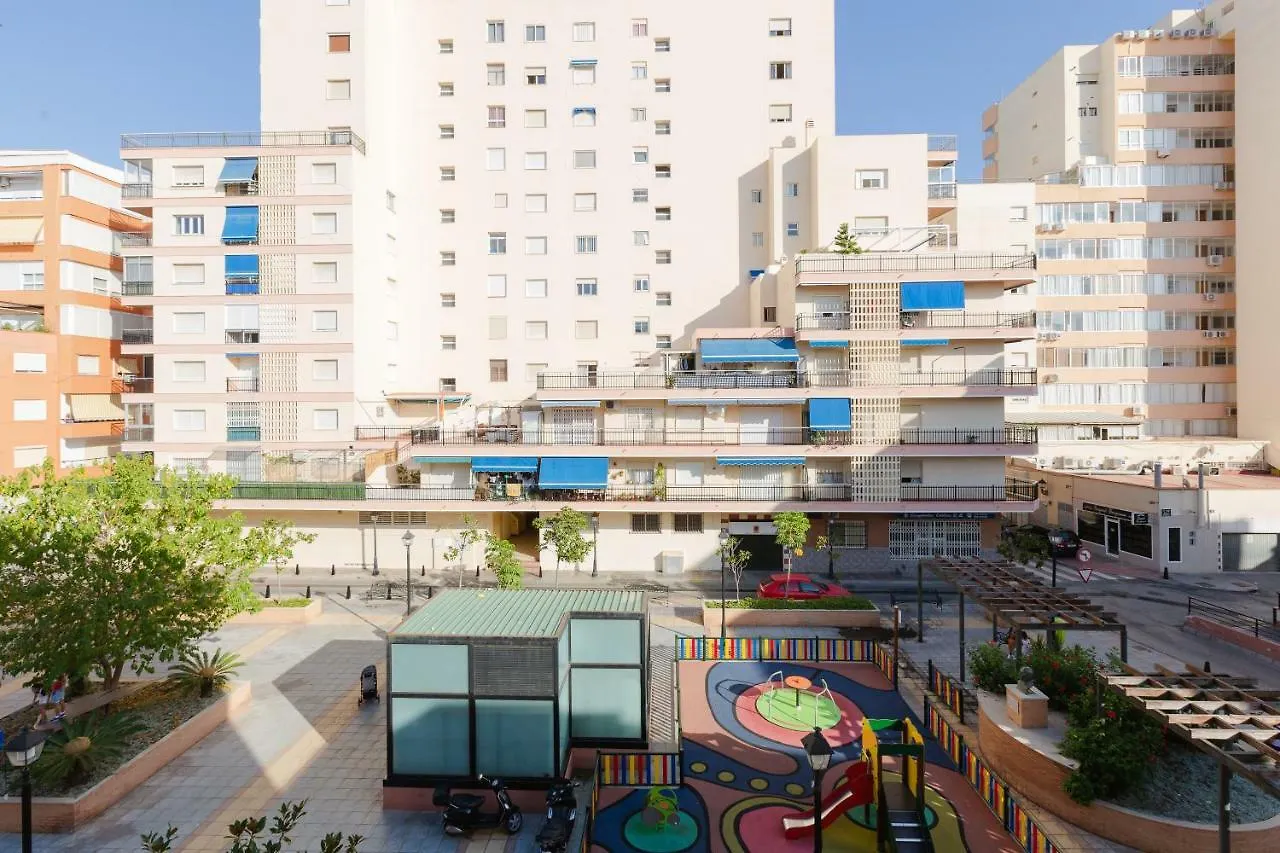 Picasso Daisy Apartment Fuengirola