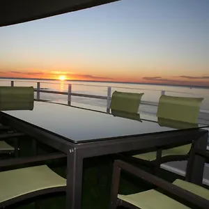 Apartamento En Primera Linea/beachfront, Fuengirola