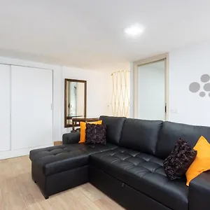https://la-esperanza-downtown-3-bd-apt.in-canary-islands.com