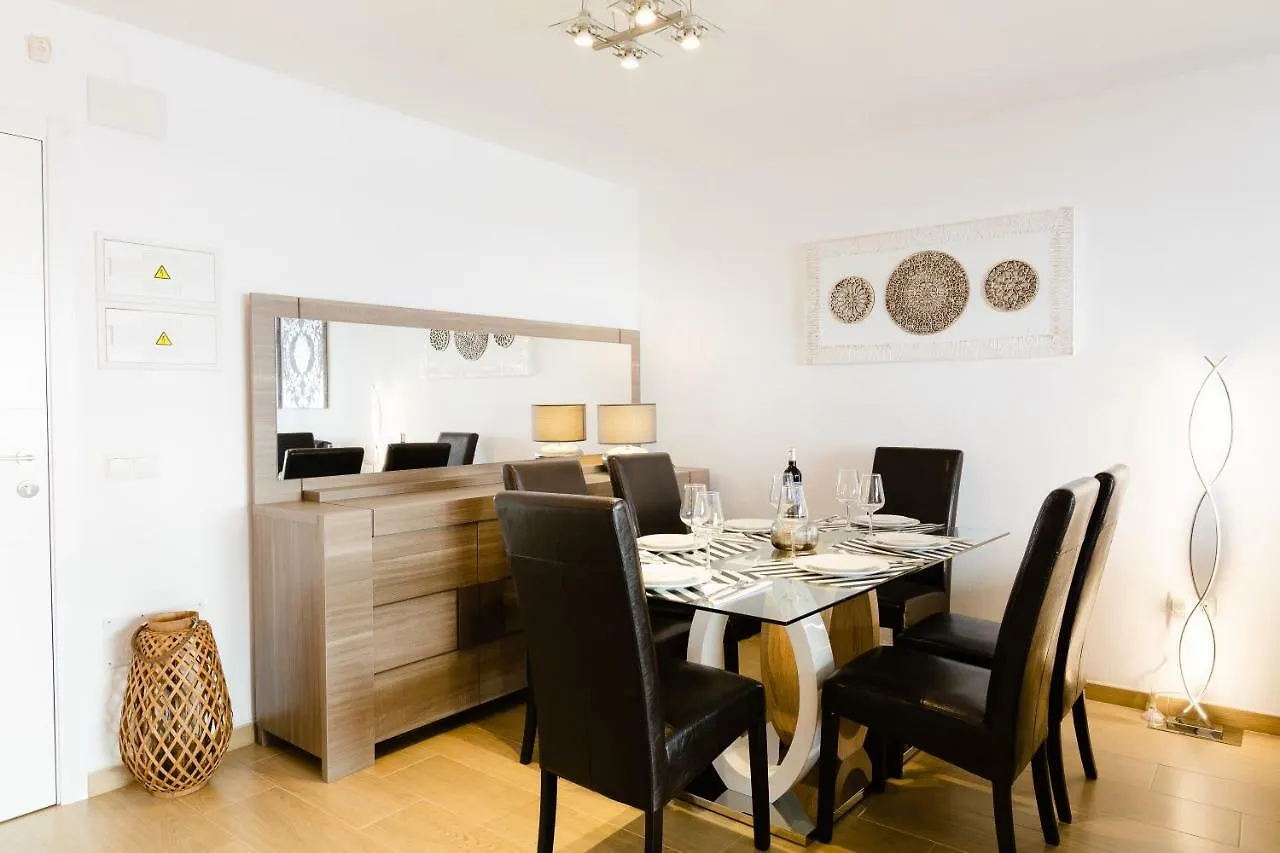 Picasso Daisy Apartman Fuengirola 0*,  Spanyolország