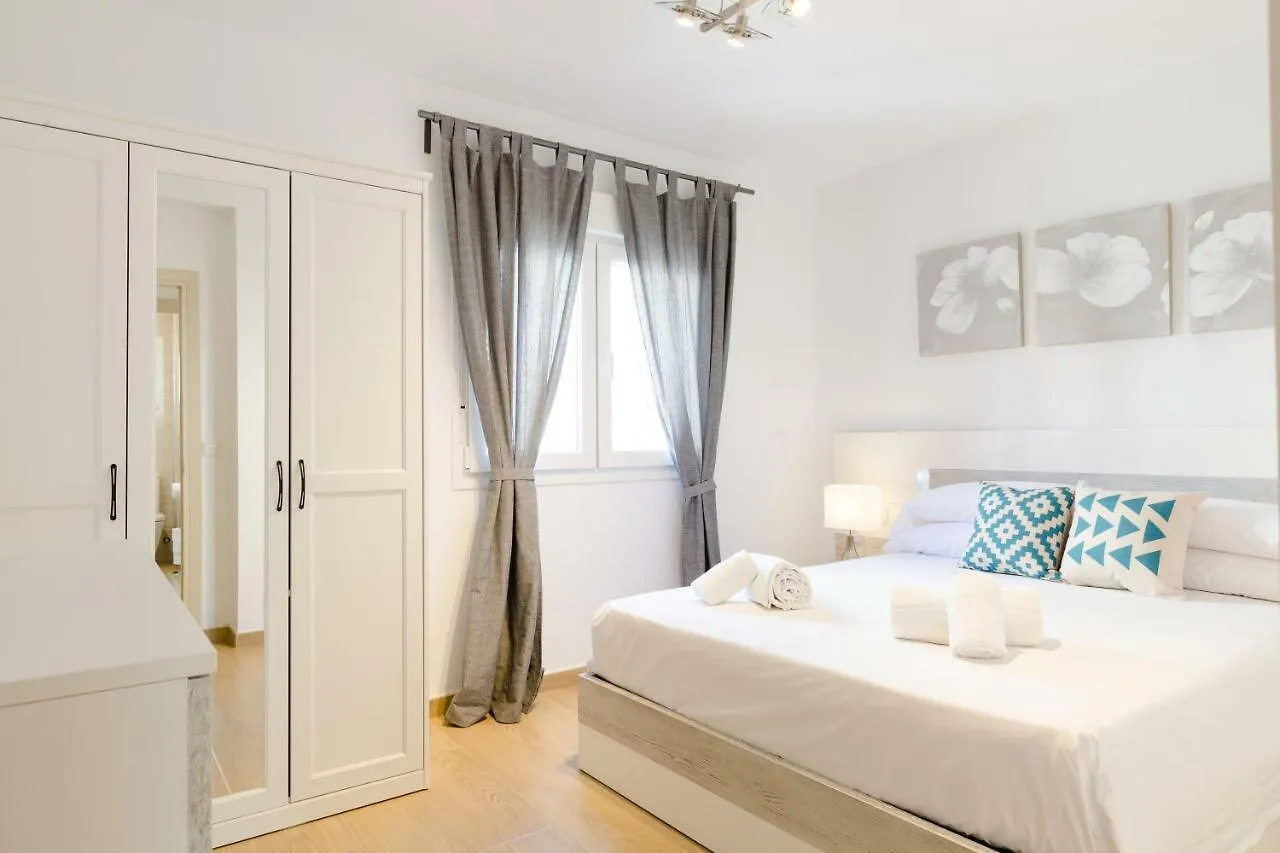 Picasso Daisy Apartman Fuengirola