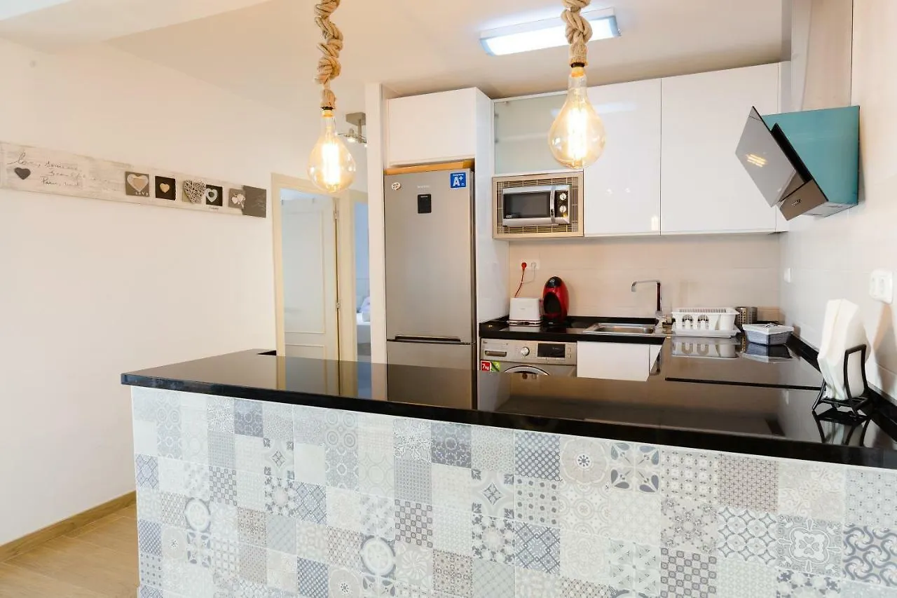 Picasso Daisy Apartman Fuengirola